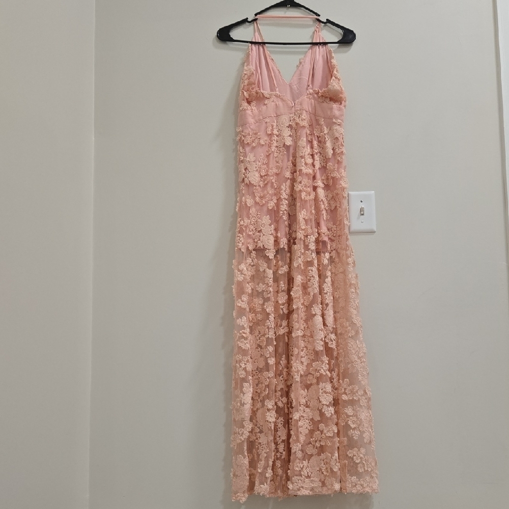 Fashion Nova Peach Floral Lace Wedding Dress **NWOT** - Picture 6 of 14